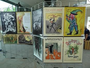 Monthly open studios with Dana Ellyn at 916 G Street NW #304, 2017: photograph 11 (Posted by Matt Sesow on Facebook, July 13, 2017)