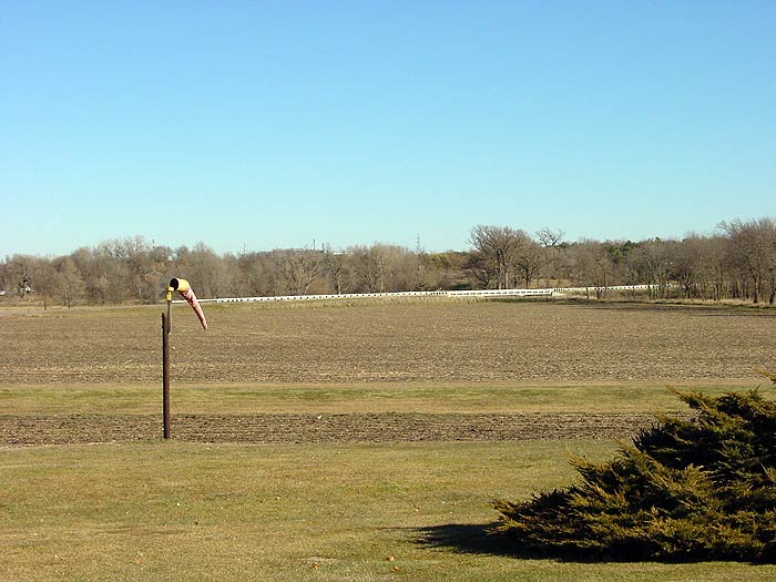 Matt’s caption on sesow.com: “Sesow’s original studio 1971–1984.” He was eight in 1975 when a landing plane’s propeller took his left arm at a rural airfield near his Lincoln, Nebraska home.