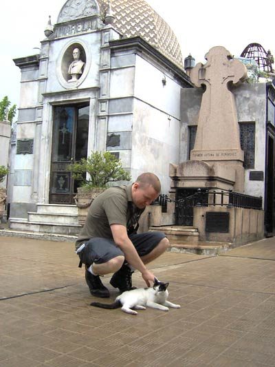 ARGENTINA, 2005: image 01 from the original sesow.com press page